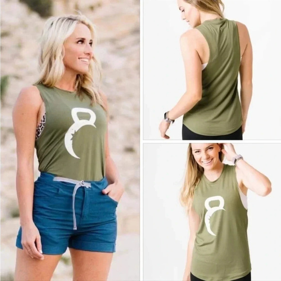 Zyia Active Tank Top XXL Green Moon Kettlebell Graphic Muscle Tee Workout Shirt - Picture 1 of 5